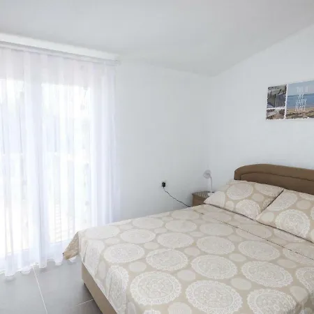 Pavlic Apartment